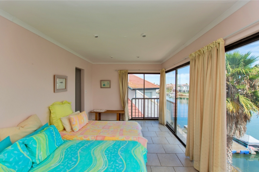 11 Bedroom Property for Sale in Port Owen Western Cape